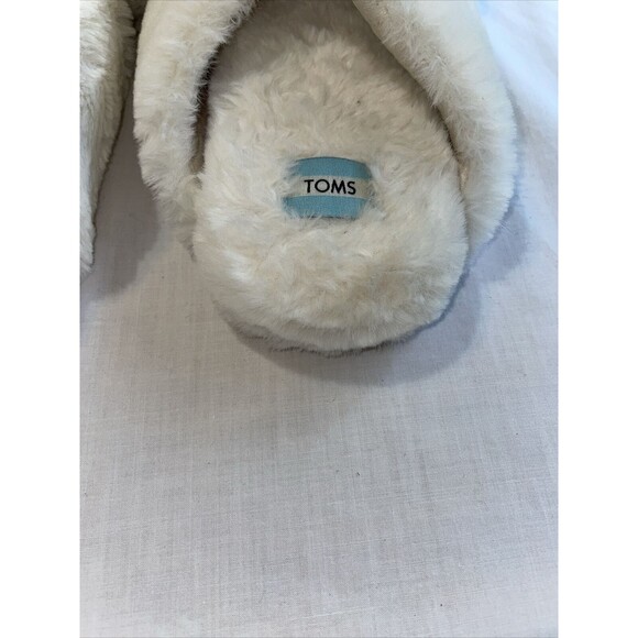 Toms Comfy Slippers Women's Size 11 M White Fleece Slip On Comfort Cross Strap - Picture 12 of 12